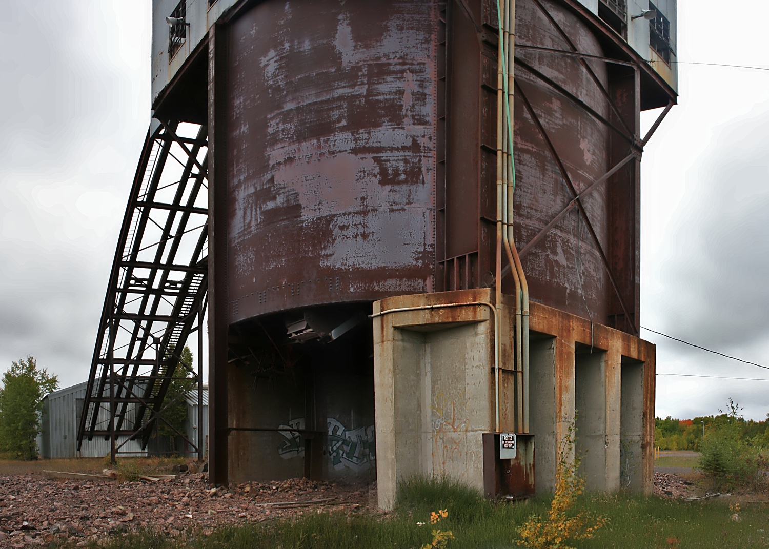 Rock Bin at Centennial No.6 Rock Bin at Centennial No.6