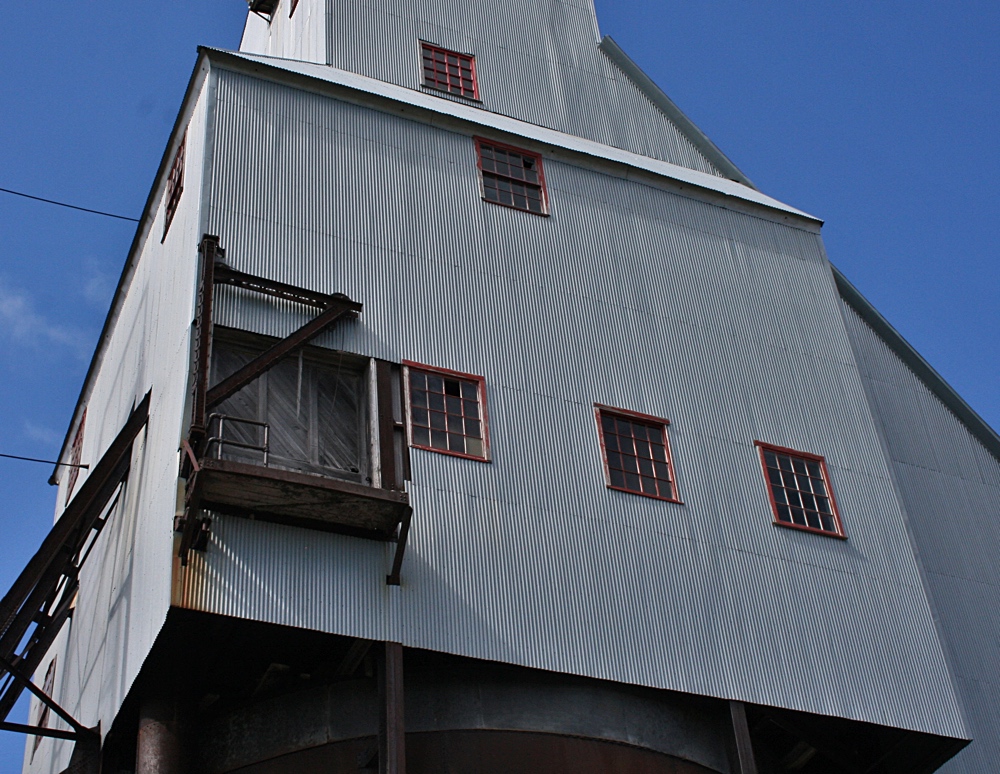The Quincy No.2 Rockhouse The Quincy No.2 Rockhouse
